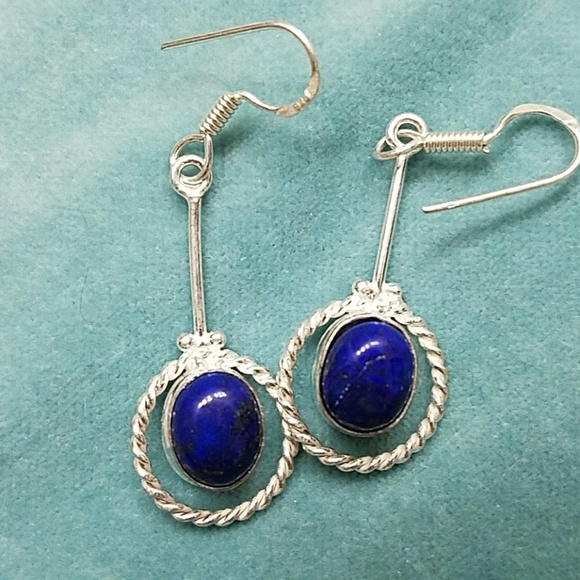 Jewelry - nwt bright blue lapis 925 silver earrings