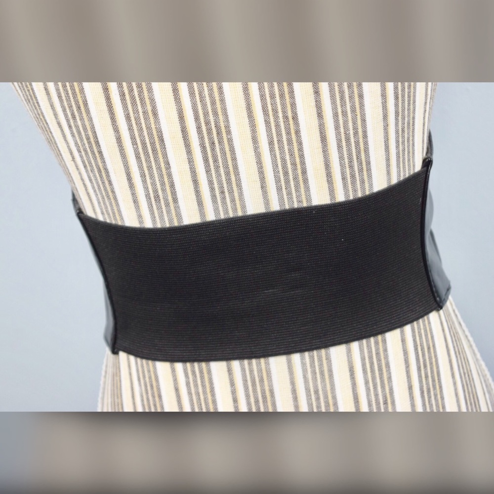 Wide Black Faux Leather 3-Buckle Corset Belt - Picture 6 of 8