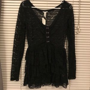 Black long sleeve laced shirt
