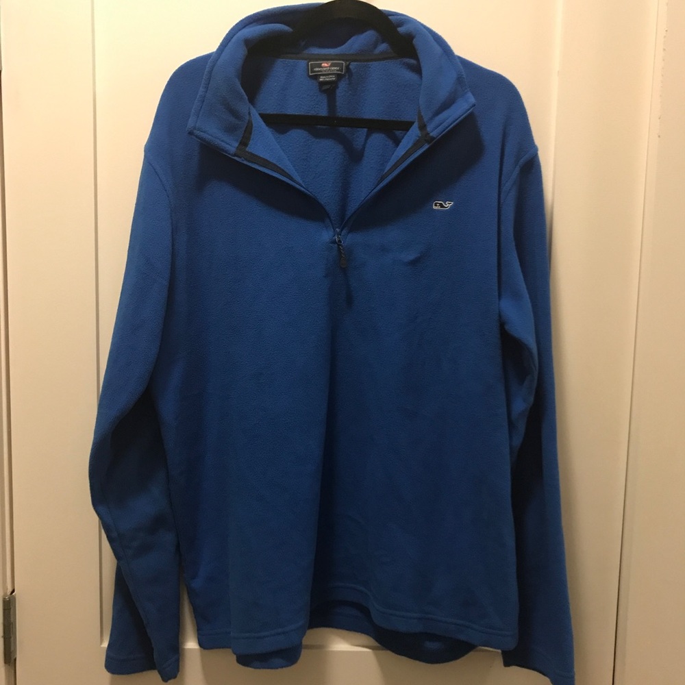 Men's Vineyars Vines pull over