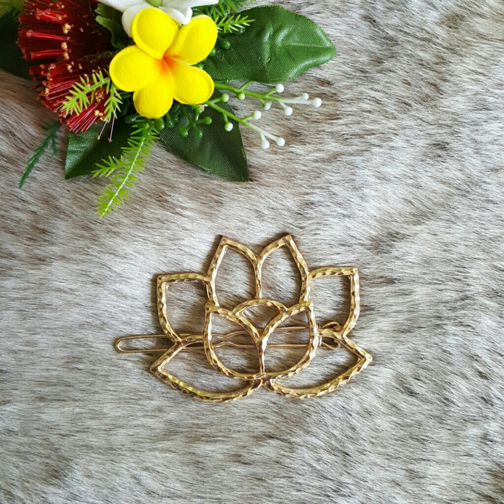🌸Lotus Hair Pin 🌸