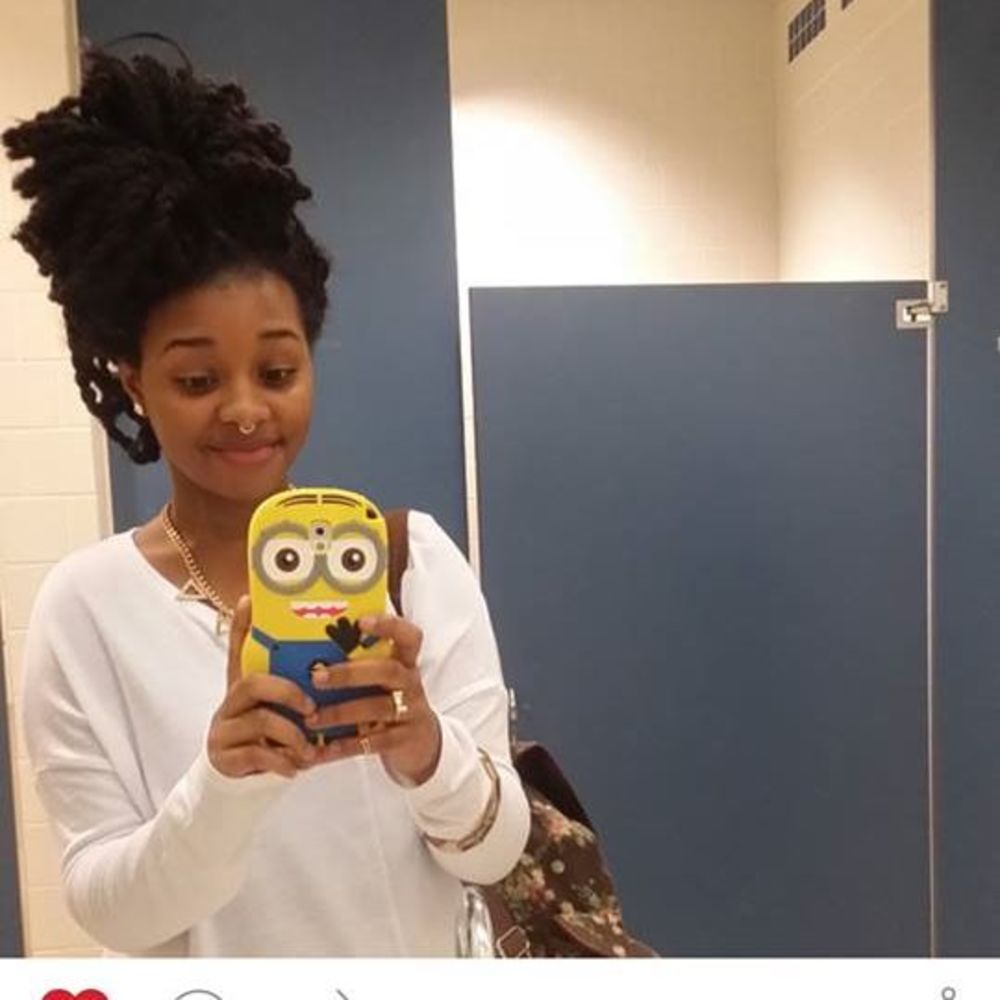 Meet your Posher, Kadi