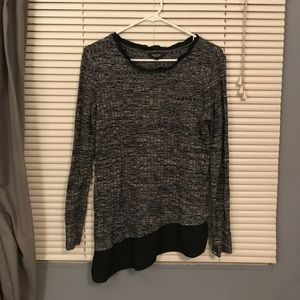 Vera wang long sleeved shirt. Great condition!