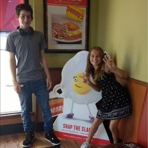 Meet your Posher, Taylor