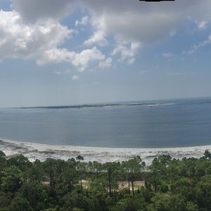 Meet your Posher, Isabel