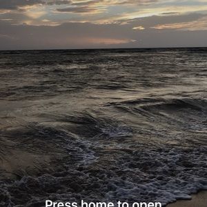 Meet your Posher, Ella