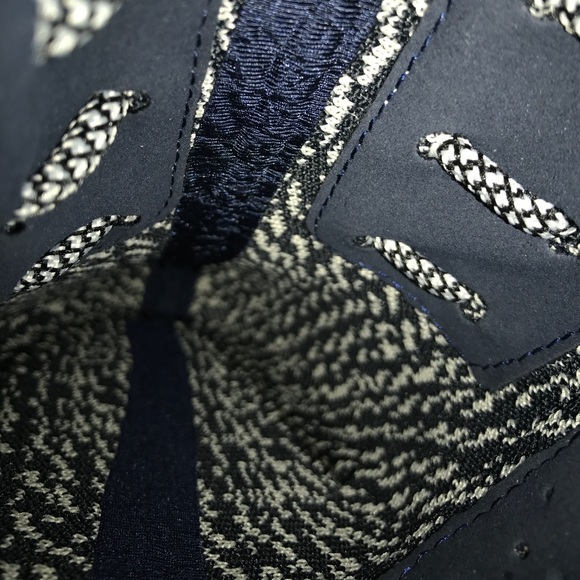 Adidas Yeezy 350 Boost Turtle Dove AQ4832 Size 11