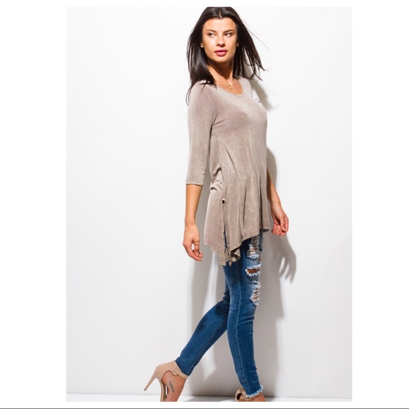 Acid wash knit top with side slit. - Picture 2 of 3