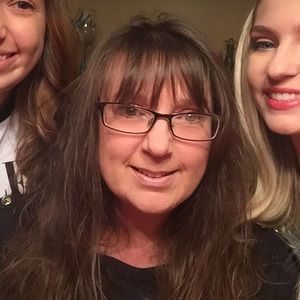 Meet your Posher, Ursula