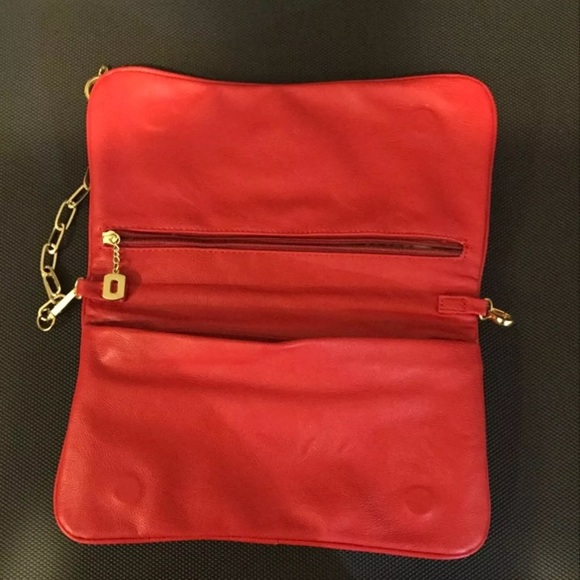Red Purse - Picture 2 of 3