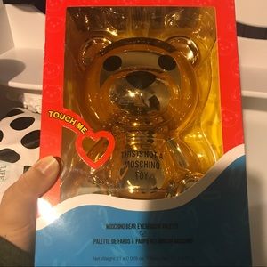 Moschino x Sephora bear eyeshadow palette