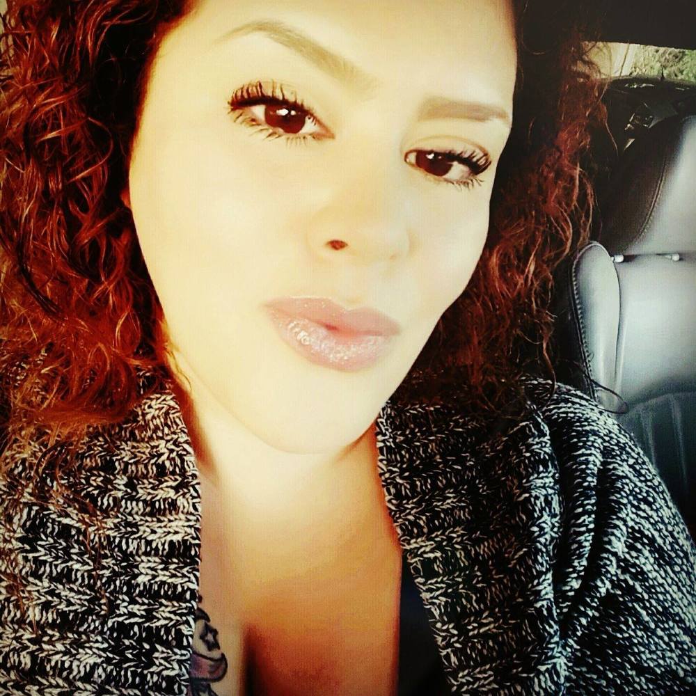 Meet your Posher, Victoria