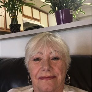 Meet your Posher, Helen