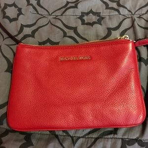 Michael Kors cross body bag. NEVER USED