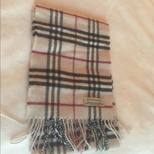 Burberry scarf - child size.