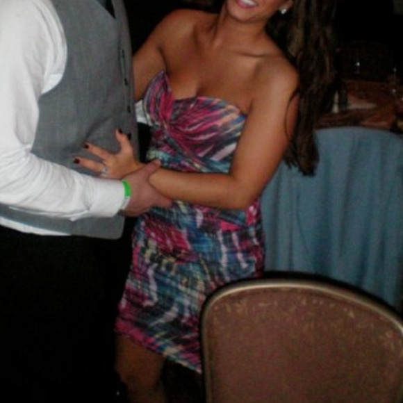 Authentic Nicole Miller Strapless Dress size 4 - Picture 3 of 6