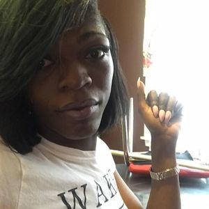 Meet your Posher, Kelly