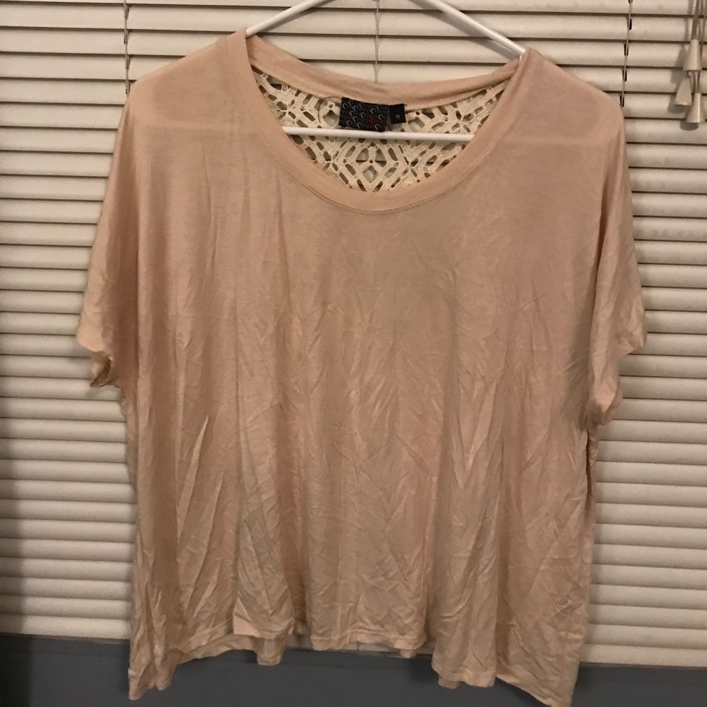 Short sleeve shirt
