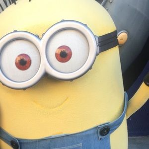 Meet your Posher, Daniela