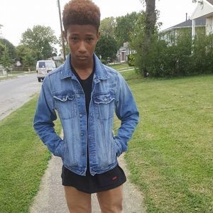 Meet your Posher, Carey