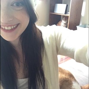 Meet your Posher, Courtney