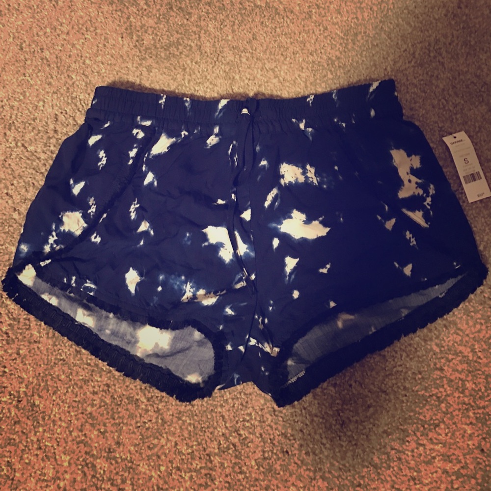 Navy/white tie waist shorts