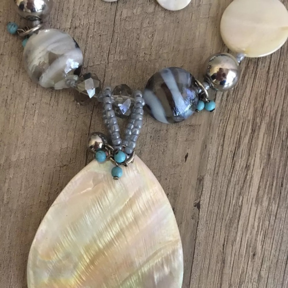 Handmade Boho Beaded necklace - Picture 3 of 5