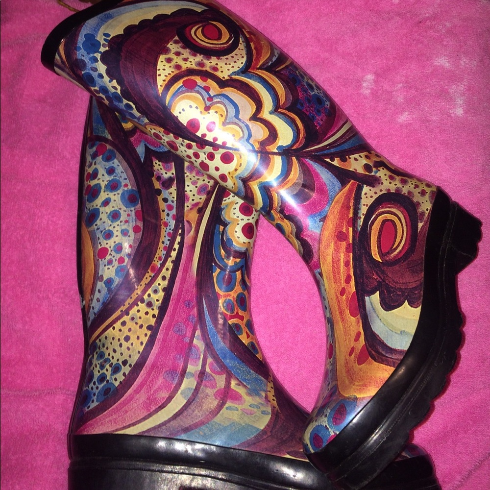 Rainboots