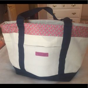 Vineyard Vines canvas tote - seahorse pattern.