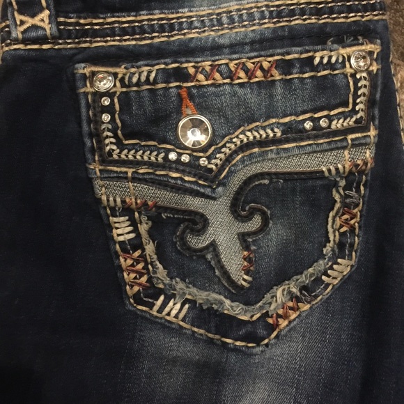 SOLD - Picture 3 of 4