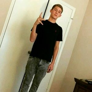 Meet your Posher, Conner