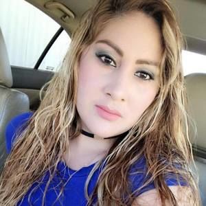 Meet your Posher, Eva