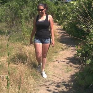 Meet your Posher, Julia