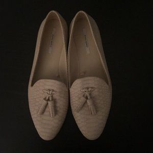 Cream Flats