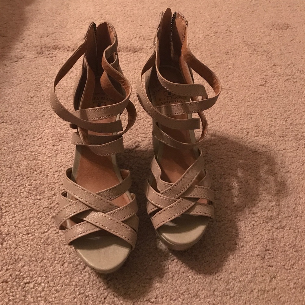 Wedge sandals