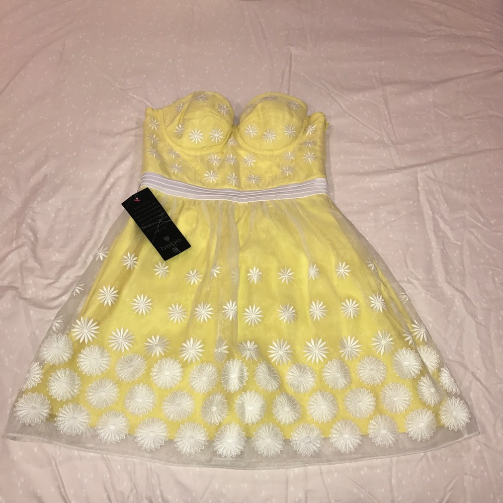 🌸FINAL PRICE 🌸BEBE DRESS🌸