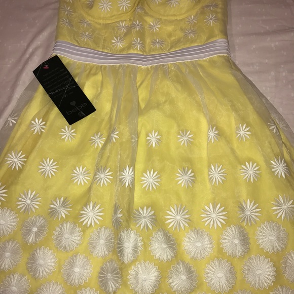 🌸FINAL PRICE 🌸BEBE DRESS🌸 - Picture 2 of 7