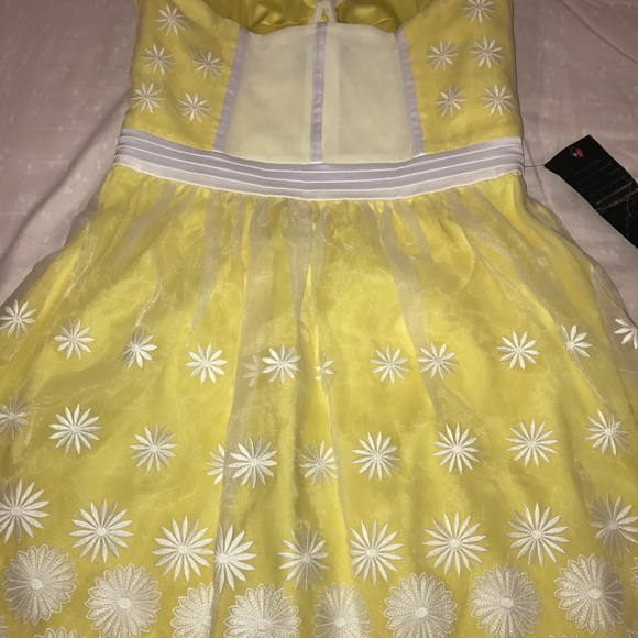 🌸FINAL PRICE 🌸BEBE DRESS🌸 - Picture 6 of 7