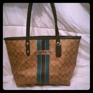 Coach purse and wallet