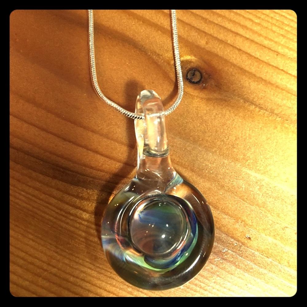 GREAT GIFT! 🎁 Handcrafted glass pendant necklace