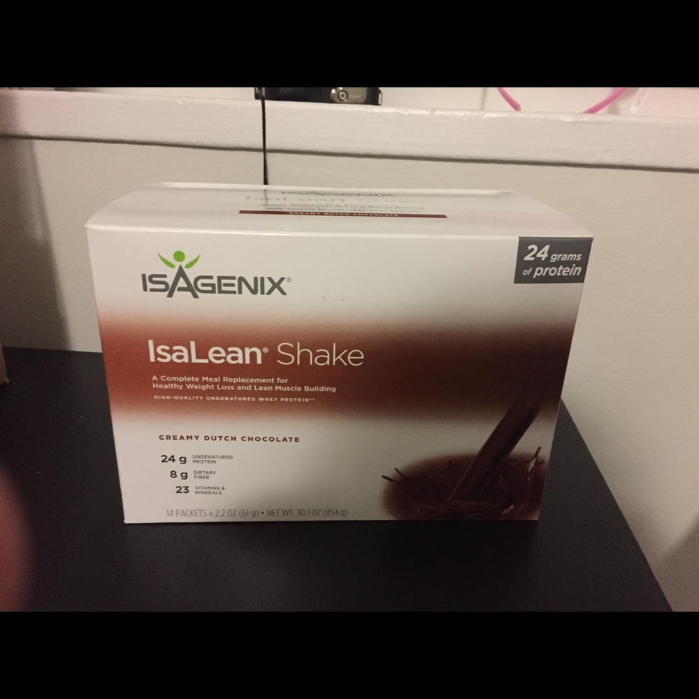 IsaLean Isagenix chocolate shake powder