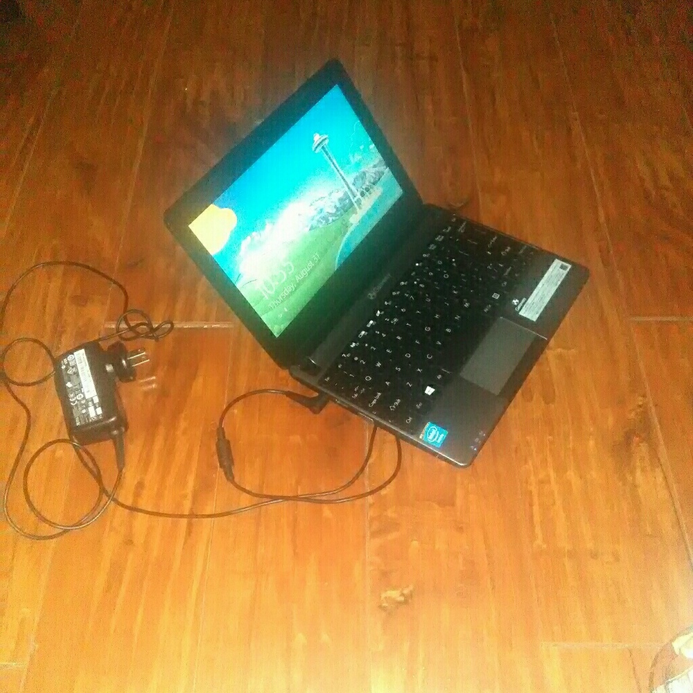 Touchscreen Mini Laptop