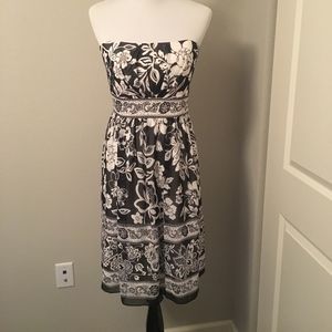 WHBM - Strapless Black and White Dress - Sz 10