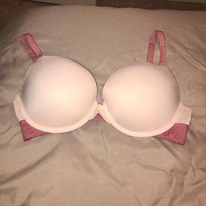 VS PINK "wear everywhere" bra