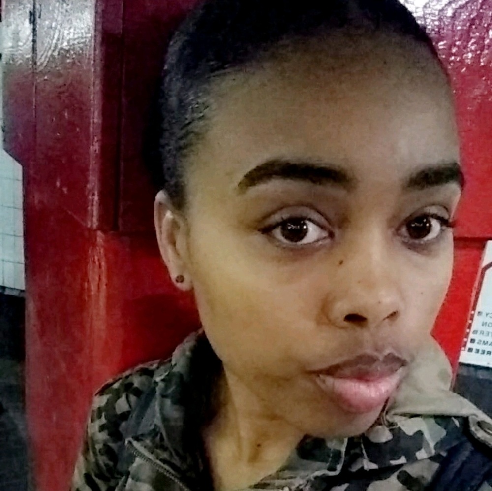 Meet your Posher, Edinalva