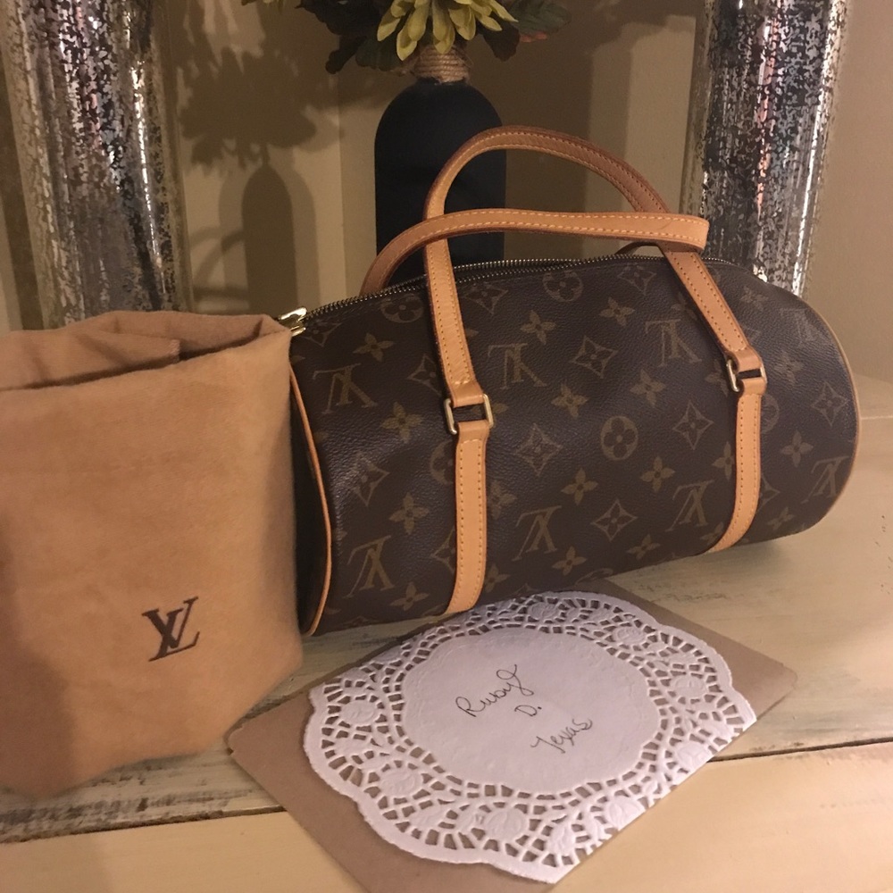 🎉relisted 🎉Auth LV Papillon 30.