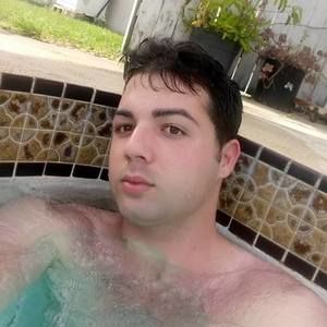 Meet your Posher, José