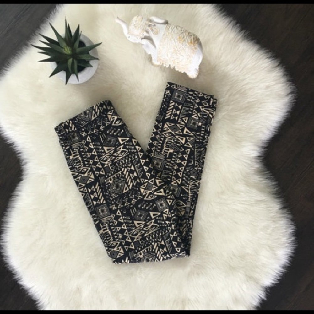 Native Leggings