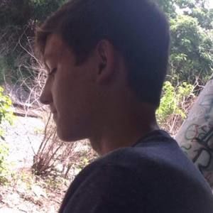 Meet your Posher, Levi