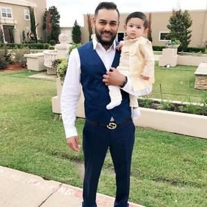 Meet your Posher, Neesh